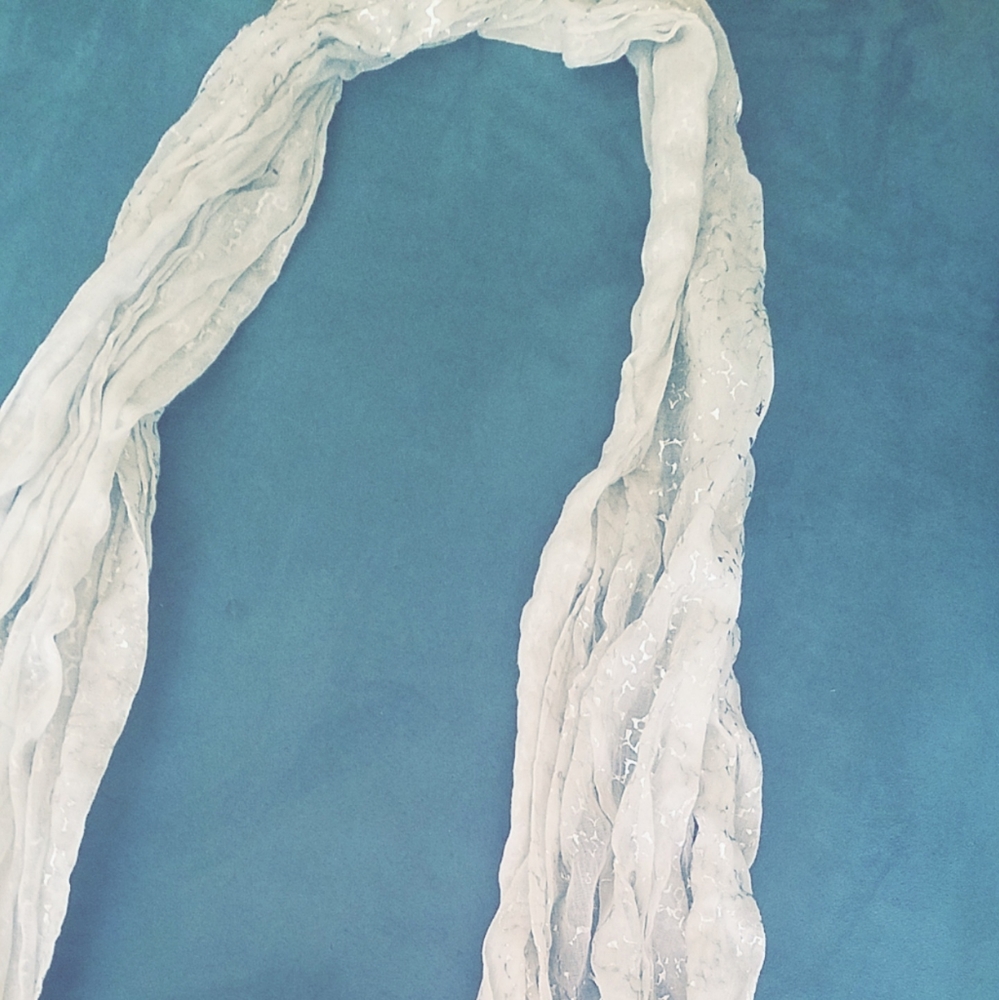 Scarf - Picture 2 of 4